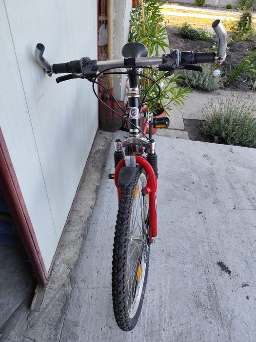 Vând bicicleta de copii