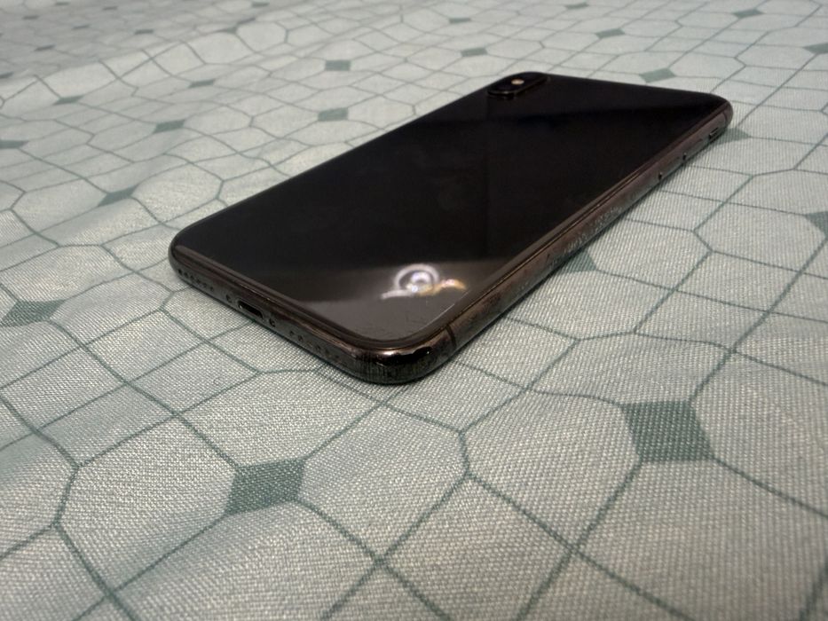 Apple Iphone X , Impecabil , Negru , 80 baterie .