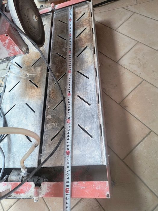 Mașina tăiat gresie cu apa Husqvarna TS 66 r