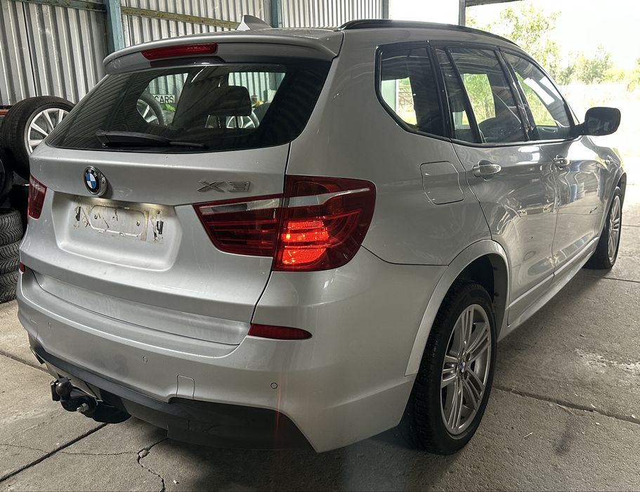 Pachet M complet BMW X3 F25 NFL Bara fata spate praguri overfendere