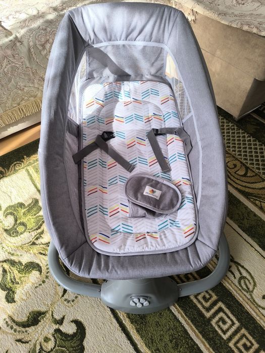 Детский шезлон-электро качалка для малышей