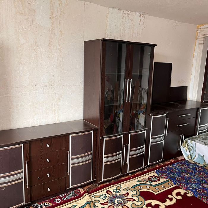 Срочно мебель для гостиной