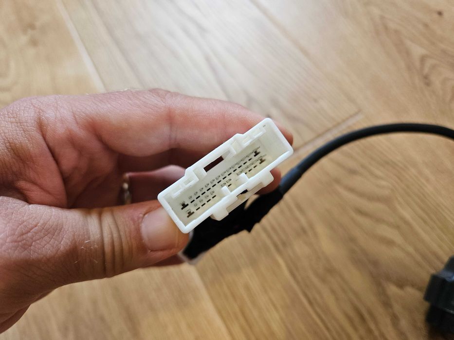 cablu adaptor OBD pentru Tesla Model 3 / Model Y dupa 2019