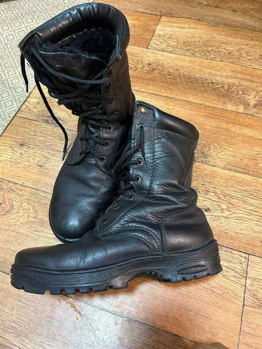 Продам берцы зимние 39-40 размер