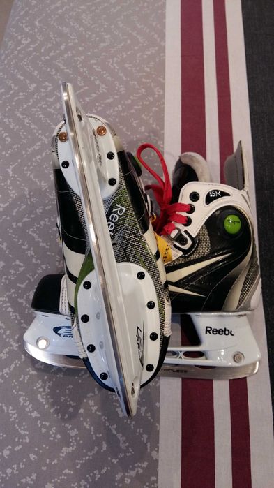 Vand patine Bauer-Reebok 37.5 model 6 K