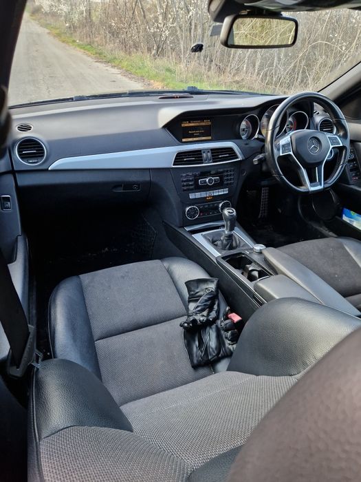 НА ЧАСТИ мерцедес Ц класа w204 651 двигател