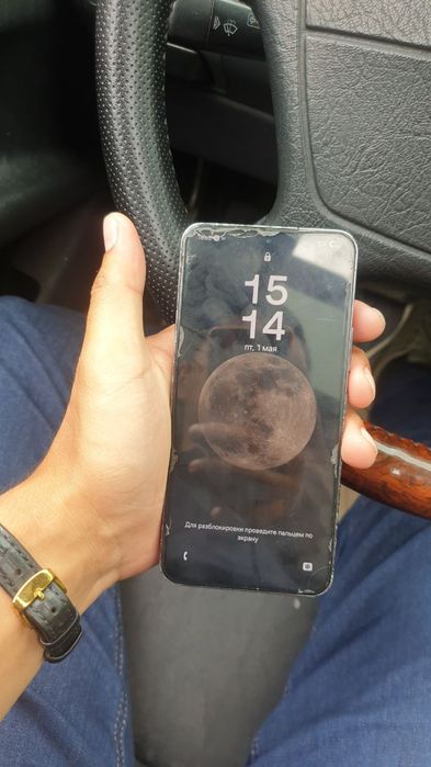 Продам samsung s22
