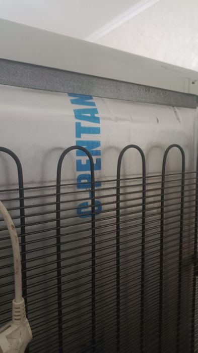 Продае́ться холодильник "Атлант" в отличном состоянии