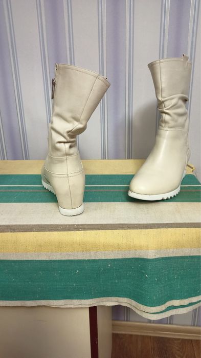 Продам обувь весна- осень