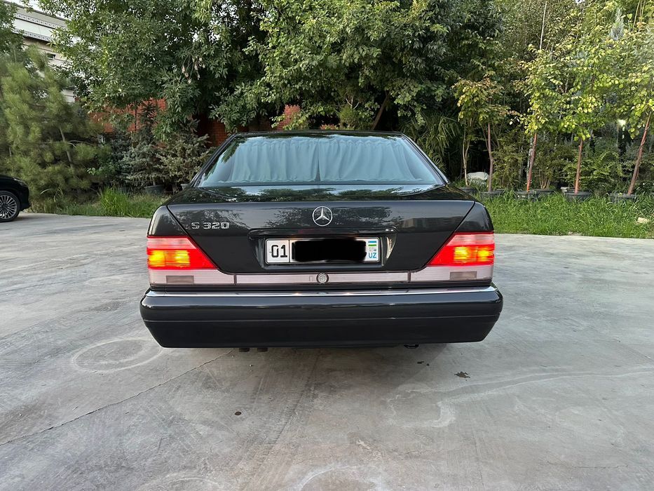 Mercedes Benz W140 S320