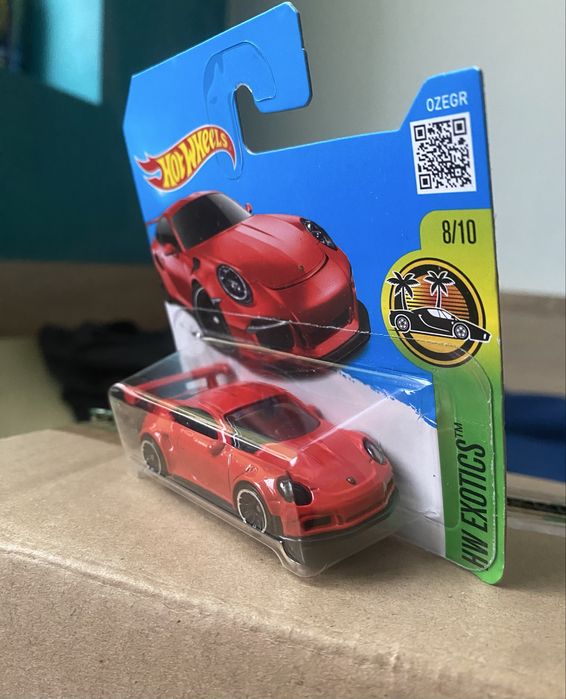 Hot wheels Porsche 911 Gt3 Rs first edition