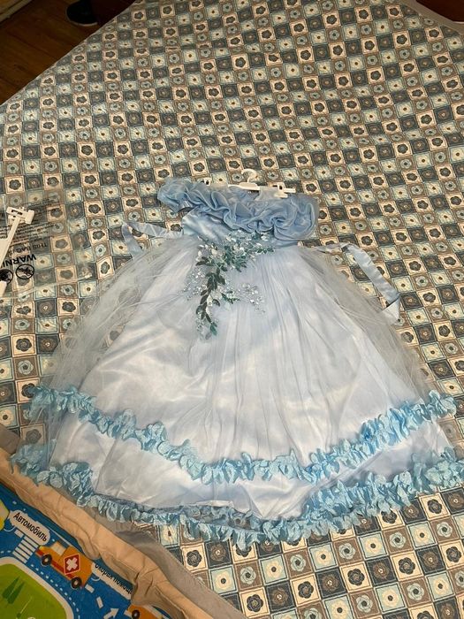 Платья праздничные детские