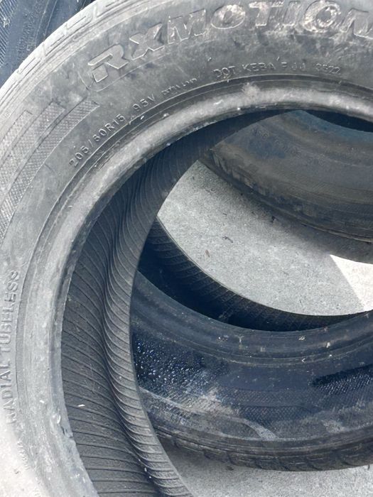 Резина  ,р15 205/60