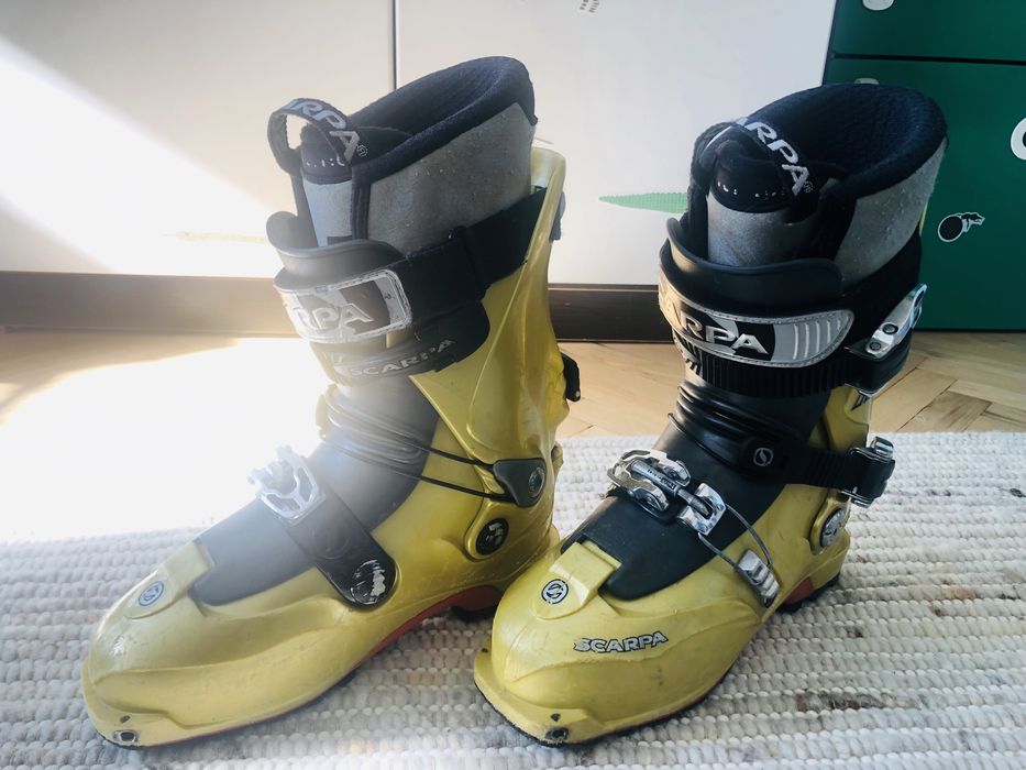 Ски обувки Scarpa - туринг/пантене/за точкови автомати - 24.5см