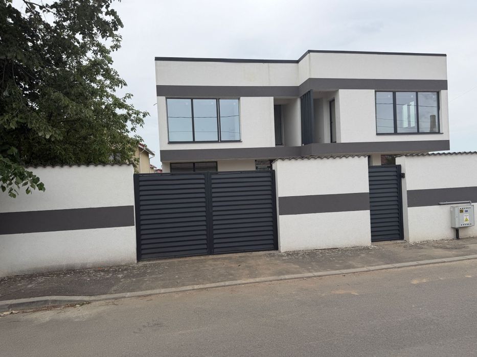 Proprietar- vand Duplex nou  modern- Bariera Valcii  !