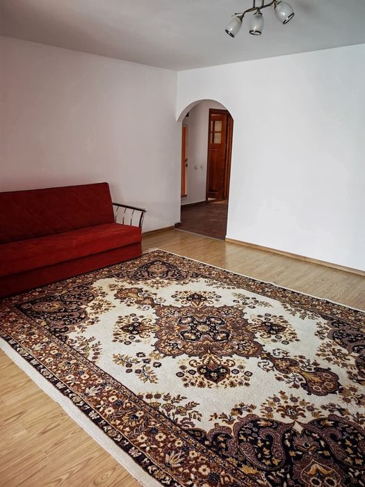 Închiriez apartament 2 camere - Tiberiu Crudu - Capăt  1 - Mobilat - AC - Loc parcare