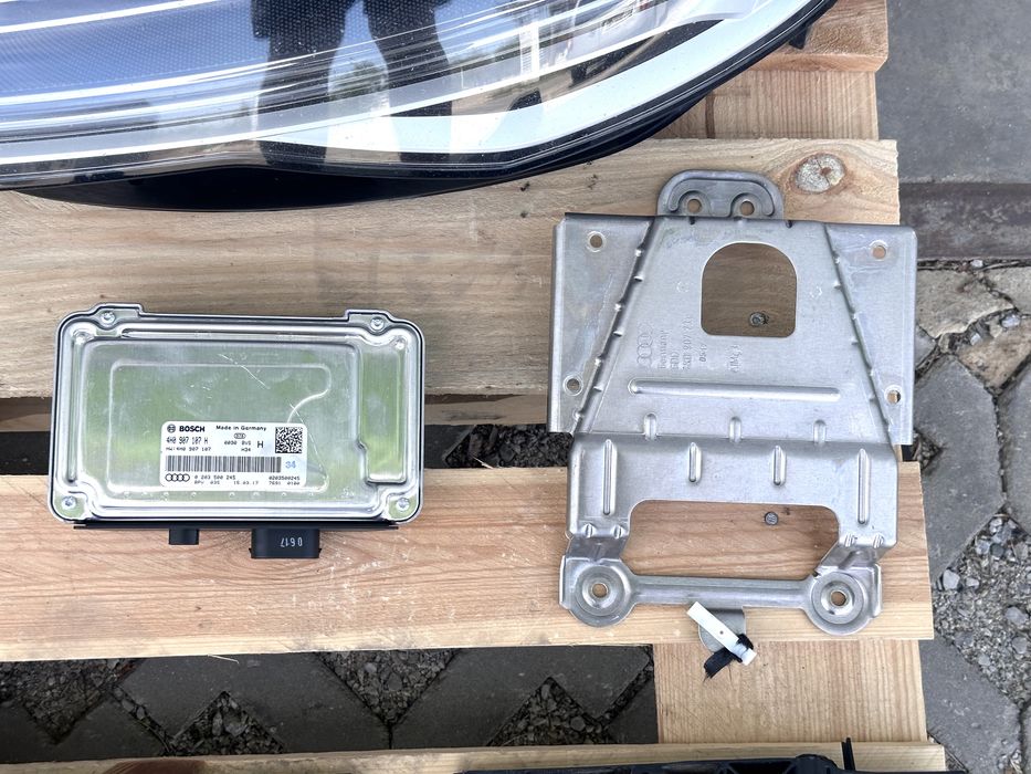 Фарове AUDI A6 C7 MATRIX комплект фейслифт 4G0941035 4G0941036