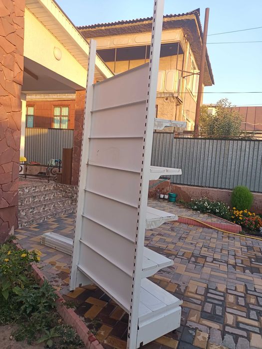 Продам витринные стеллажи