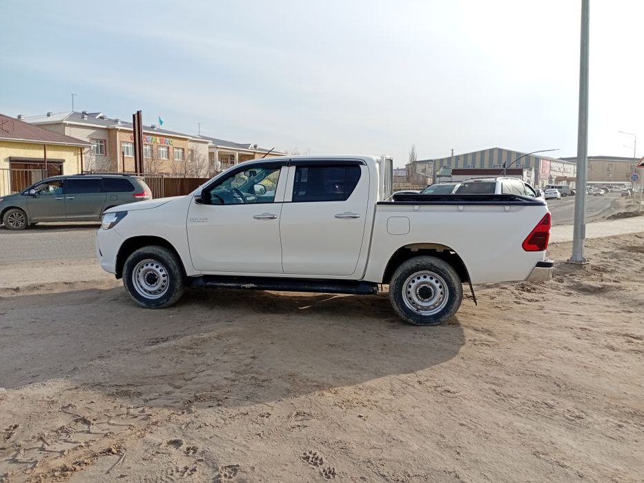 Toyota Hilux 2021