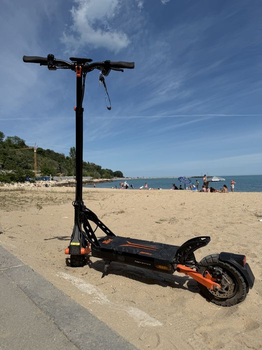 Продавам електрическа тротинетка KuKirin G2 Pro