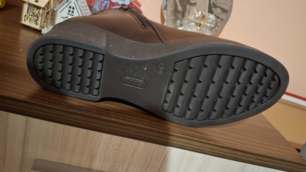 Зимни дамски боти