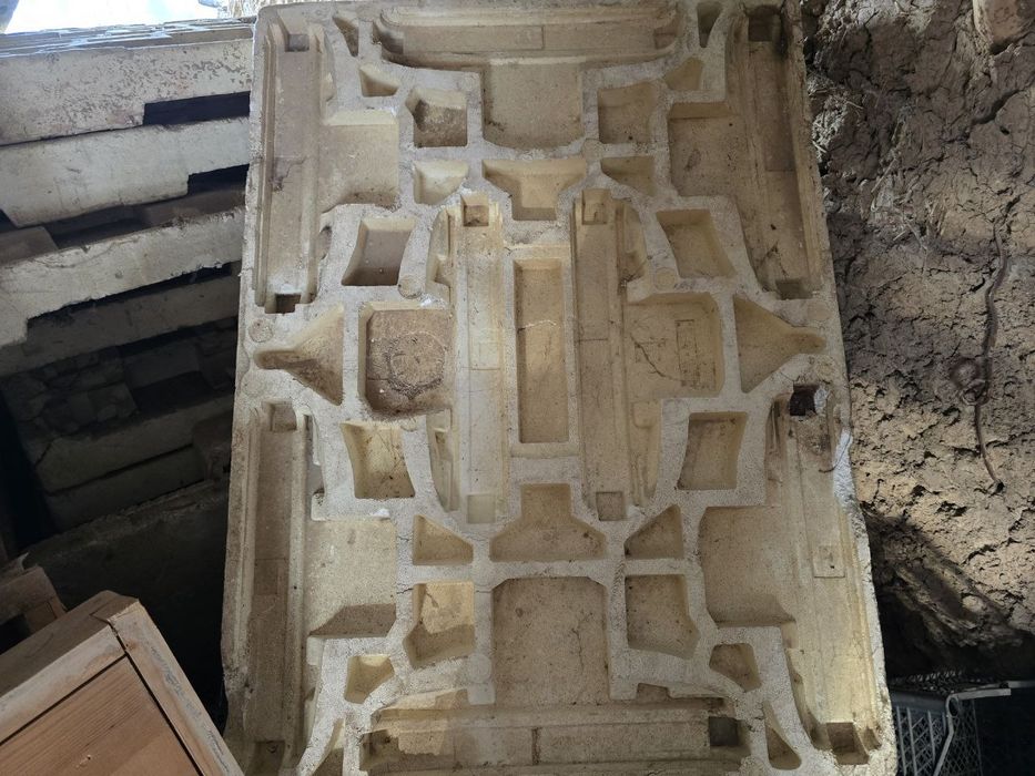 Pokak sotiladi narxini kelishamz