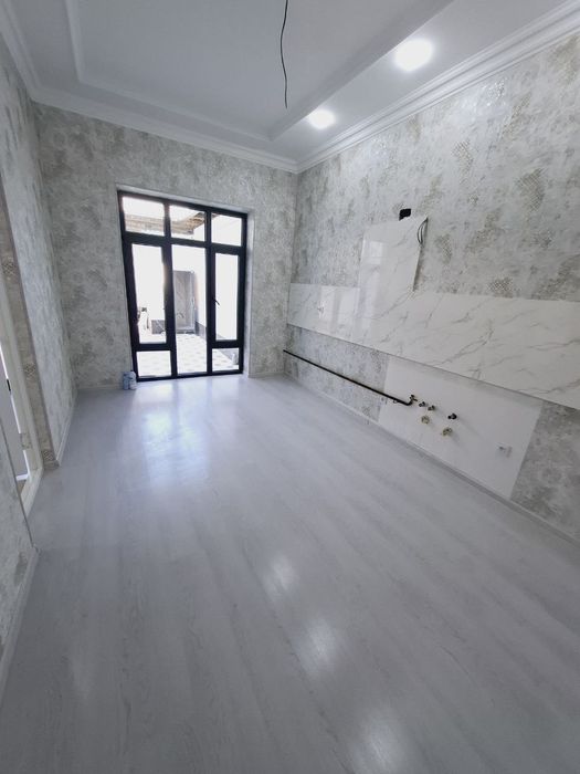 Учтепа,Катта кани,Изза махаллада янги курилган 3этаж ховли уй сотилади