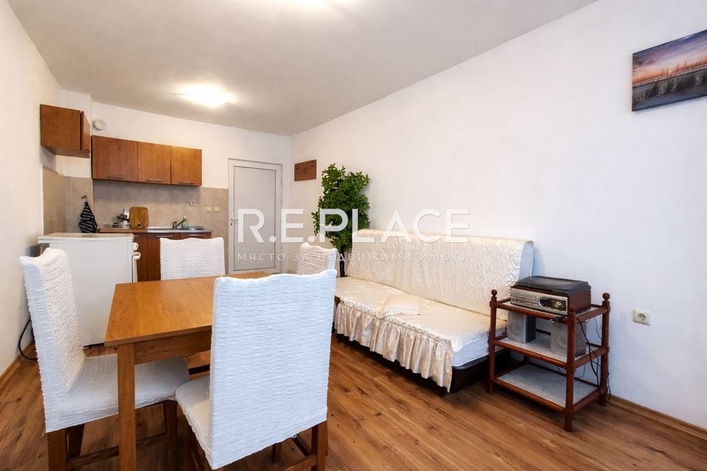 Продава се Двустаен апартамент в Варна, Погреби - 69 кв.м за 1034 €/кв.м - Снимка #2