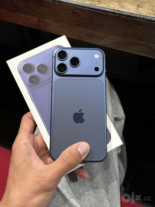 iPhone 17 Pro Max 256gb 94yomks Blue