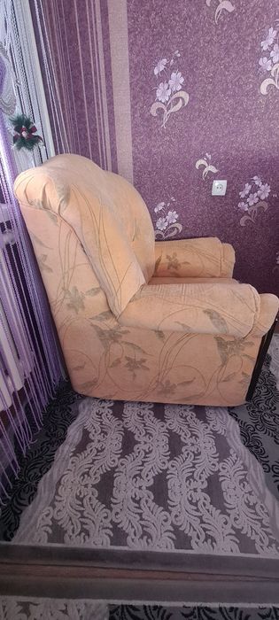Продам раскладной кресло