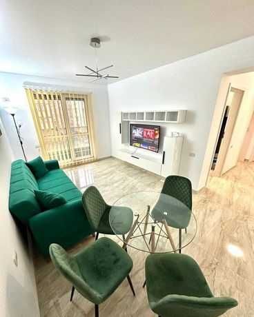Non Stop Inchiriez Apartament in Regim Hotelier
