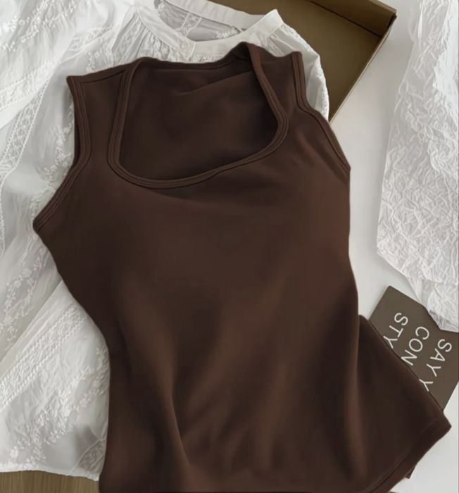 Стильные топы.