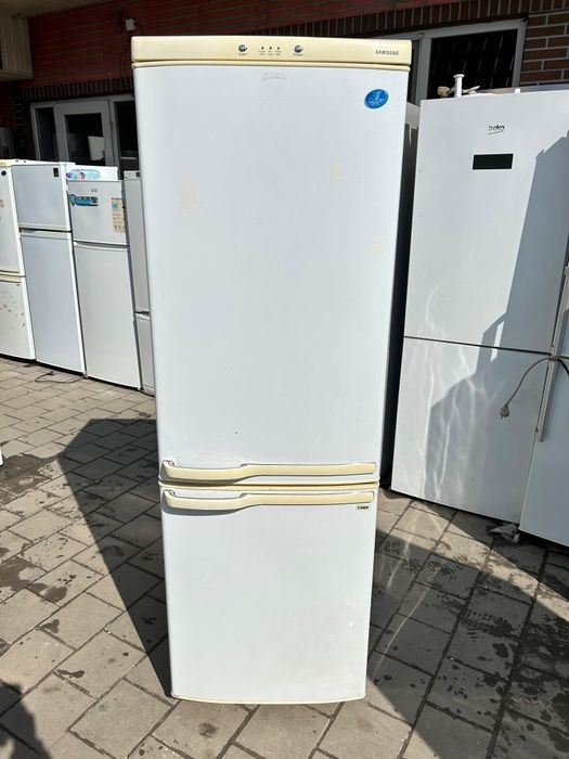 Холодильник с доставкой LG  Самсунг