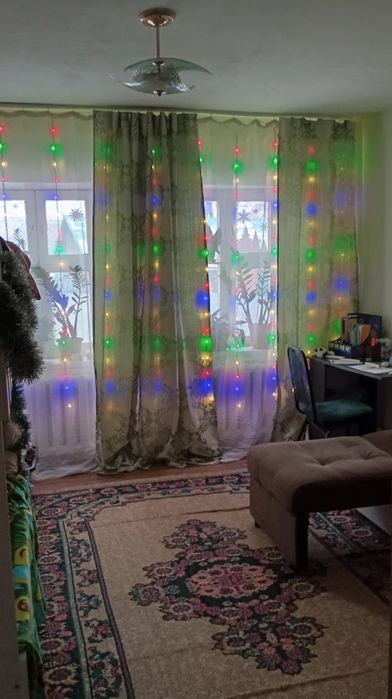 Продам два дома.