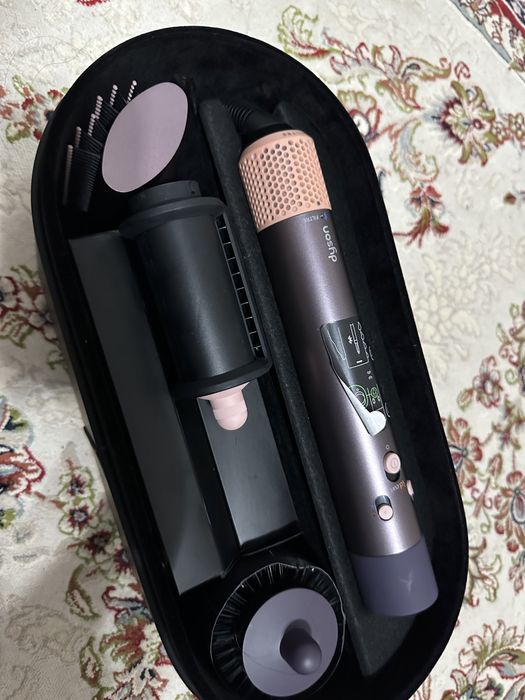 Дайсон в отличном состояний