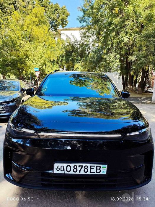 Личный / Семейный водитель на премиальном авто LEAPMOTOR C16 (6 мест)