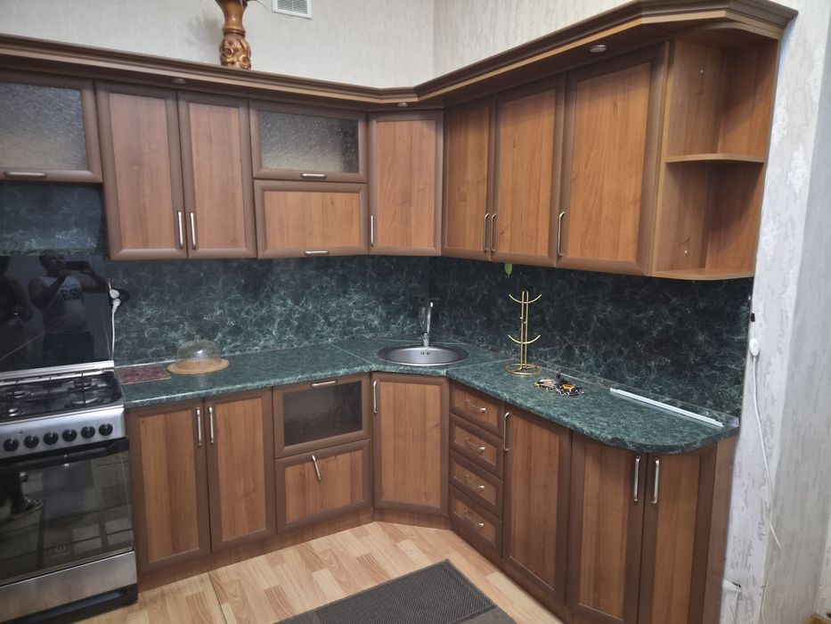 Продам кухонный гарнитур