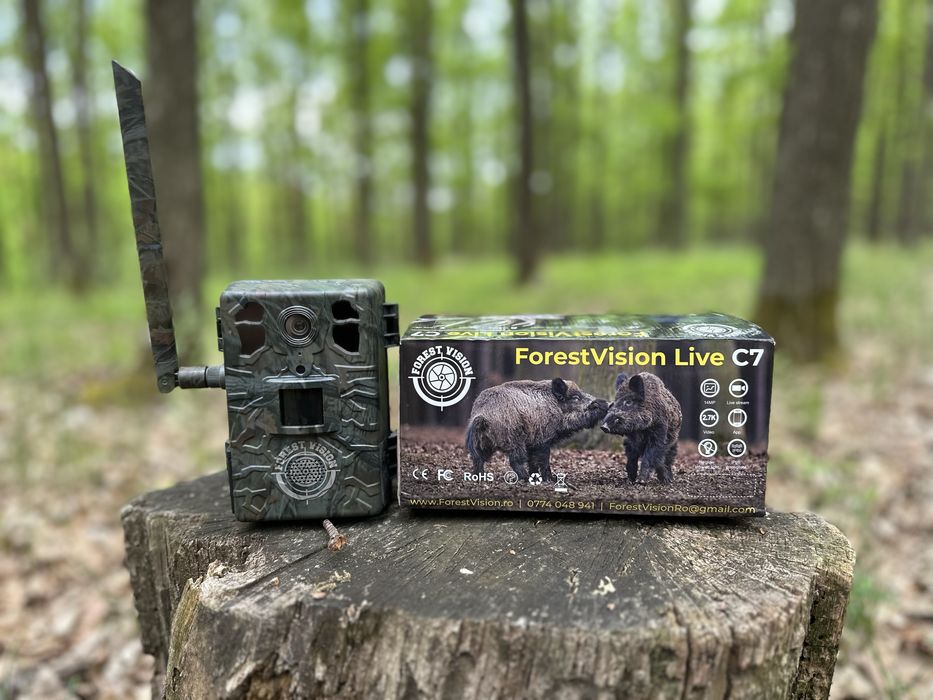 Camere vanatoare cu transmitere Live 4G Gps Panou solar