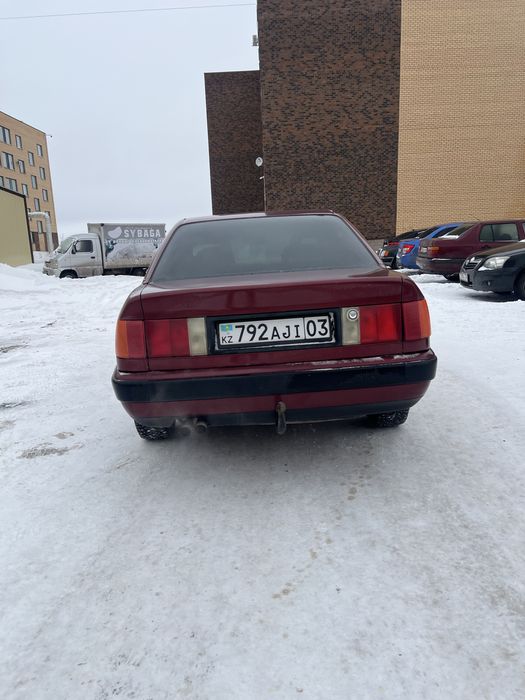 Продам хорошую машину