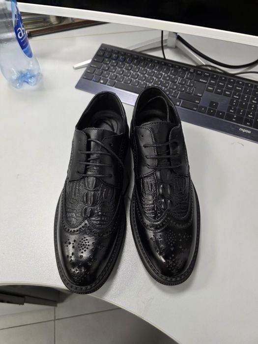 Продаю туфли броги