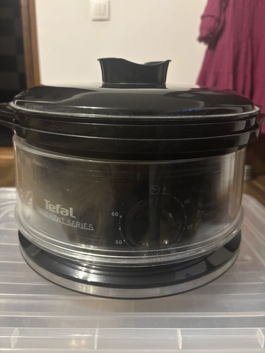 Aparat de gatit cu aburi