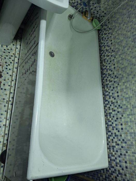 Продам чугуный ванну