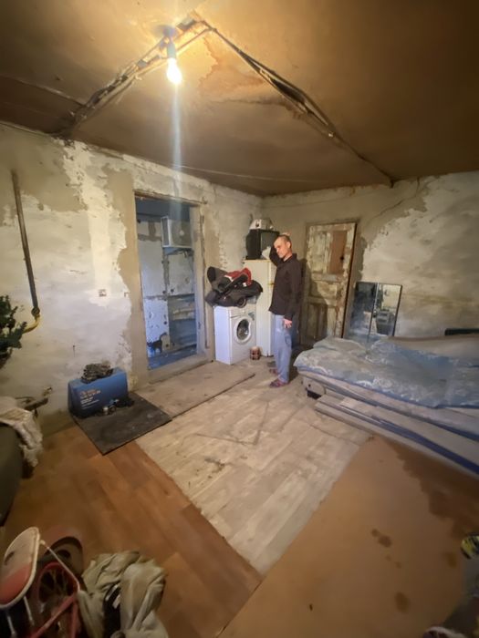 Земельный участок с домиком