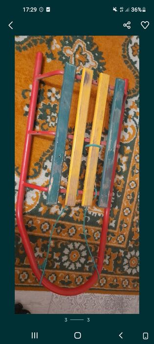 Продам санки     .