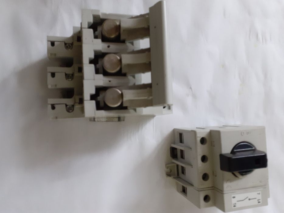 Cheie 80 amperi și heblu cu siguranțe 50 amperi