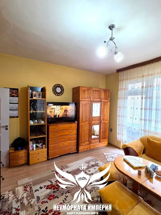 Продава се Двустаен апартамент в Лъки - 4000 кв.м за 6 €/кв.м - Снимка #2