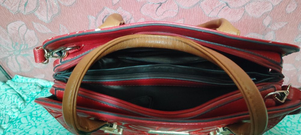 Сумка кожаная VictoriaBeckham