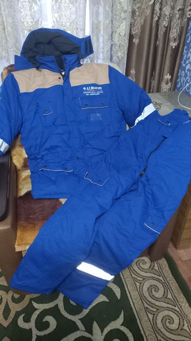 Продам бушлаты новые