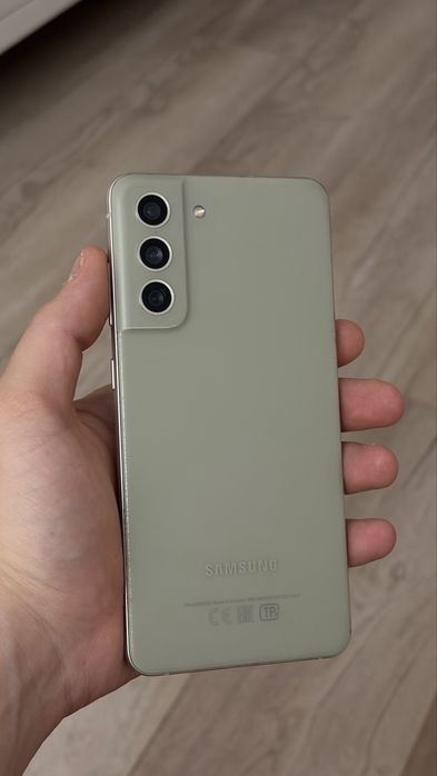 Samsung S21 FE | 128Gb