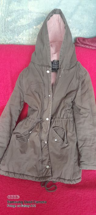 vind,haina îmblanita ,mas.M.